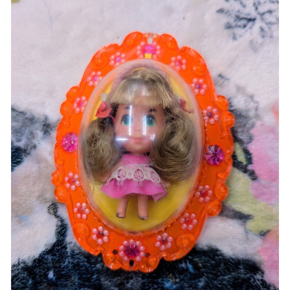 Vintage 1966 Mattel Lottie Lucky Locket Kiddle Orange Case No Chain